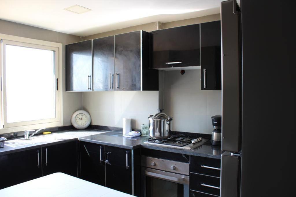 Appt 22 Bloc G- Hicherraton Plage Residence Bella Vista, Bouznika Bay 스크히라트 외부 사진