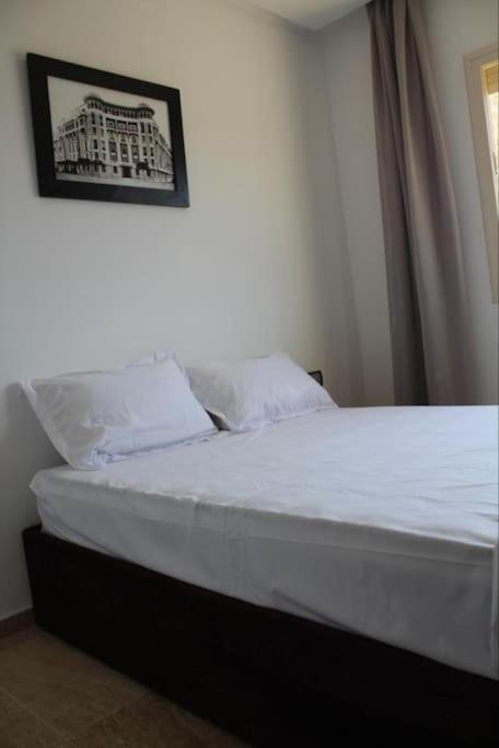 Appt 22 Bloc G- Hicherraton Plage Residence Bella Vista, Bouznika Bay 스크히라트 외부 사진
