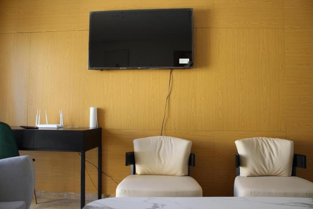 Appt 22 Bloc G- Hicherraton Plage Residence Bella Vista, Bouznika Bay 스크히라트 외부 사진